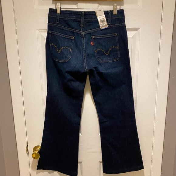 NWT Levi's Blue Dark Wash High-Rise Flared Leg Cotton-Blend Stretch Jeans Sz 10 - Picture 3 of 9